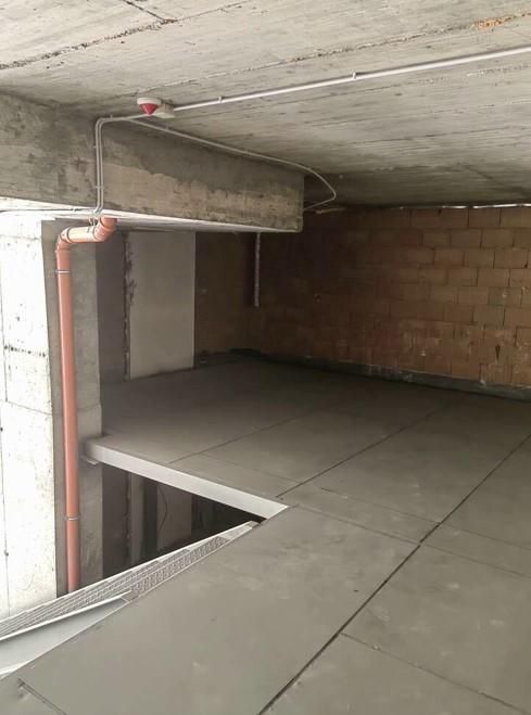 Продава се Магазин в Бургас, Славейков - 90 кв.м за 2878 €/кв.м - Снимка #5