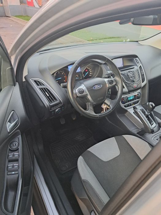 Ford Focus model Champion An 2012