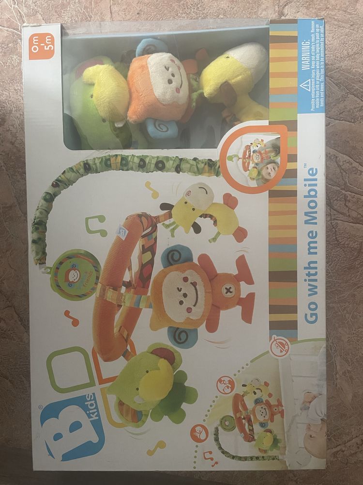Мобиль с мягкими игрушками