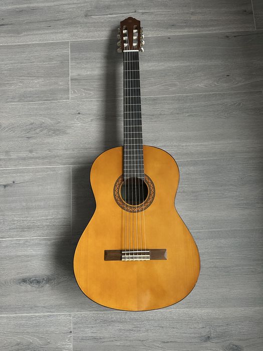 Продам гитара Yamaha c40 (новый)+ чехол