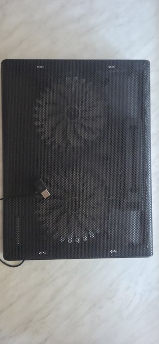 Охлаждающая подставка