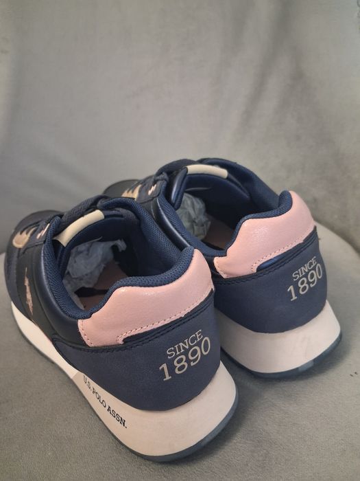 Дамски маратонки 40 номер