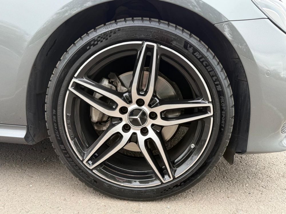 Mercedes Benz E Coupe 220d AMG kit