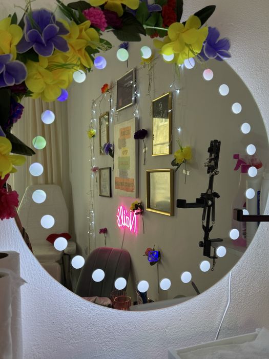 Продаю зеркало срочно