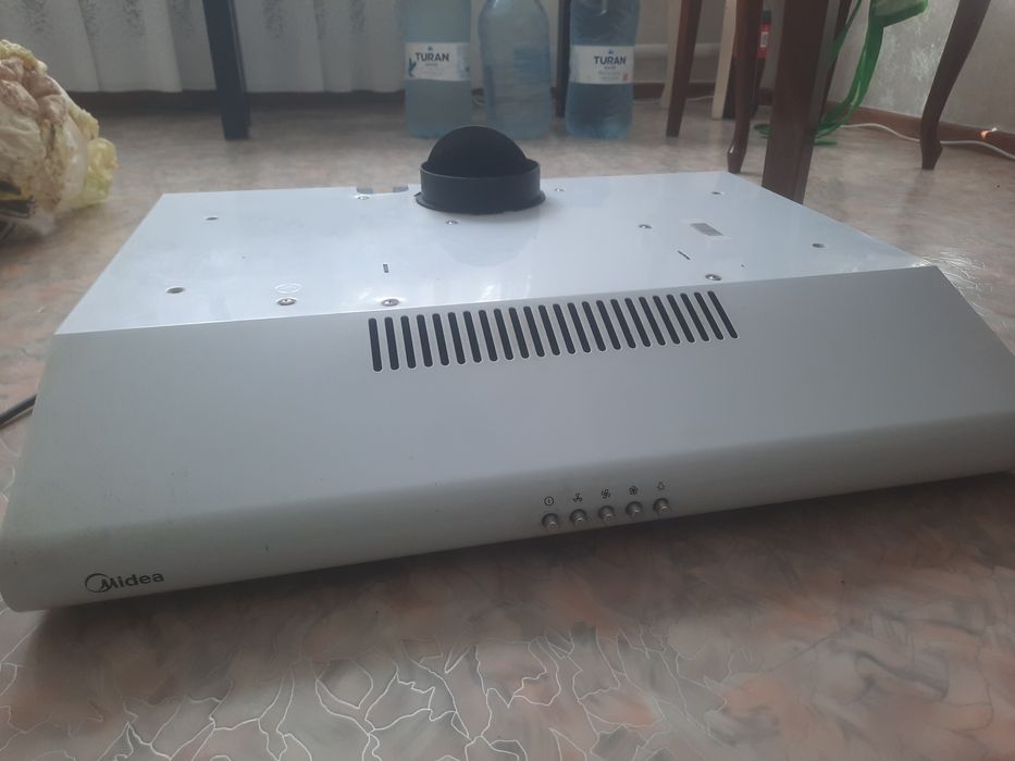 Вытяжка электрическая