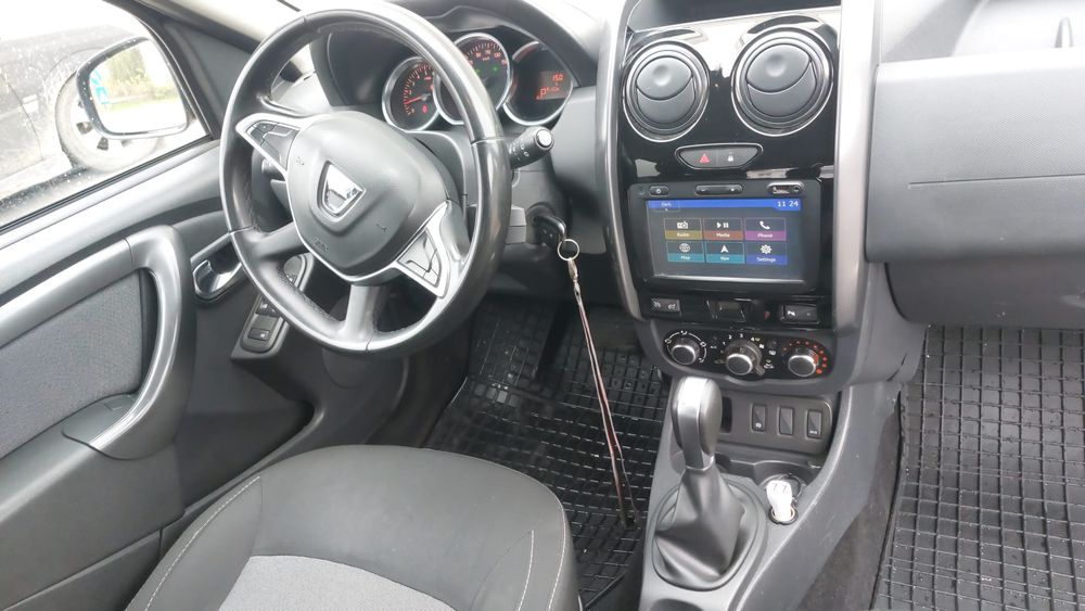 Duster automata,RAR,Încălzire scaune,Bulbar, Cârlig