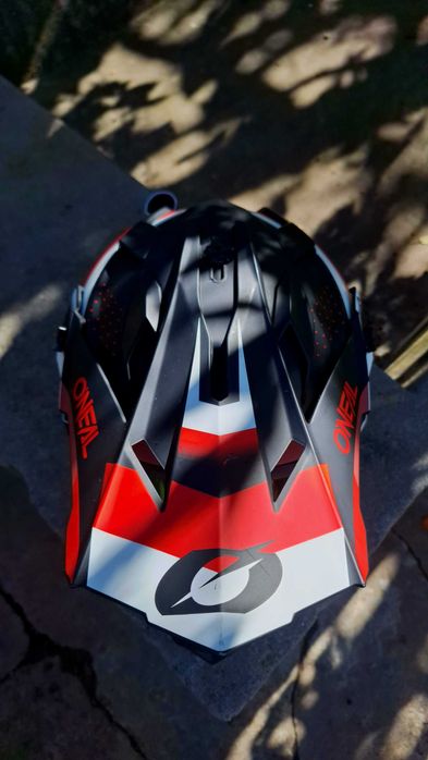 мотокрос/ендуро каска Oneal