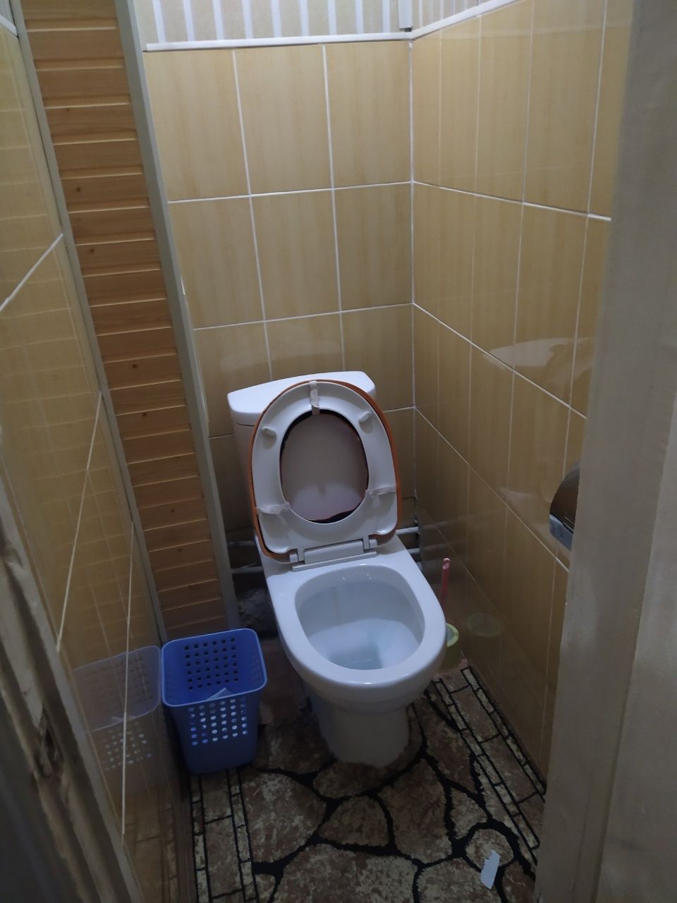 Срочно продается квартира 4 комнатная кибрай улица ешлик
