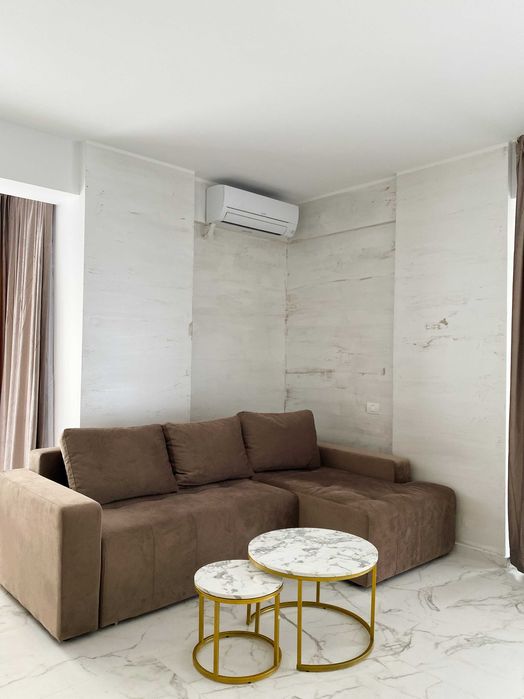 2 cam mobilat vedere mare la Butoaie!Luxury Residence