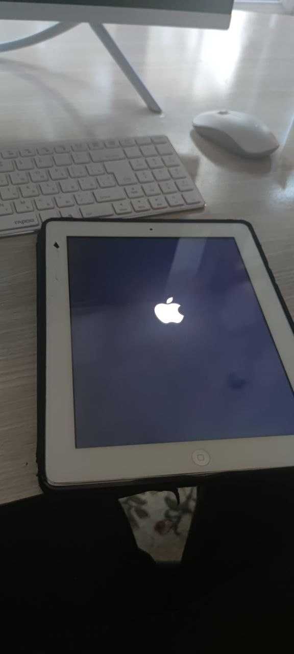 Apple iPad 3G II