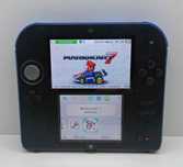 Конзоли Nintendo 2DS + 4GB SD Card + Mario Kart 7