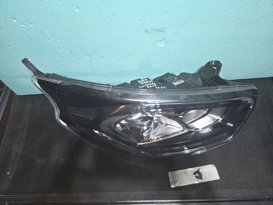 Ford Transit Custom Facelift 2019 LED ляв и десен фар