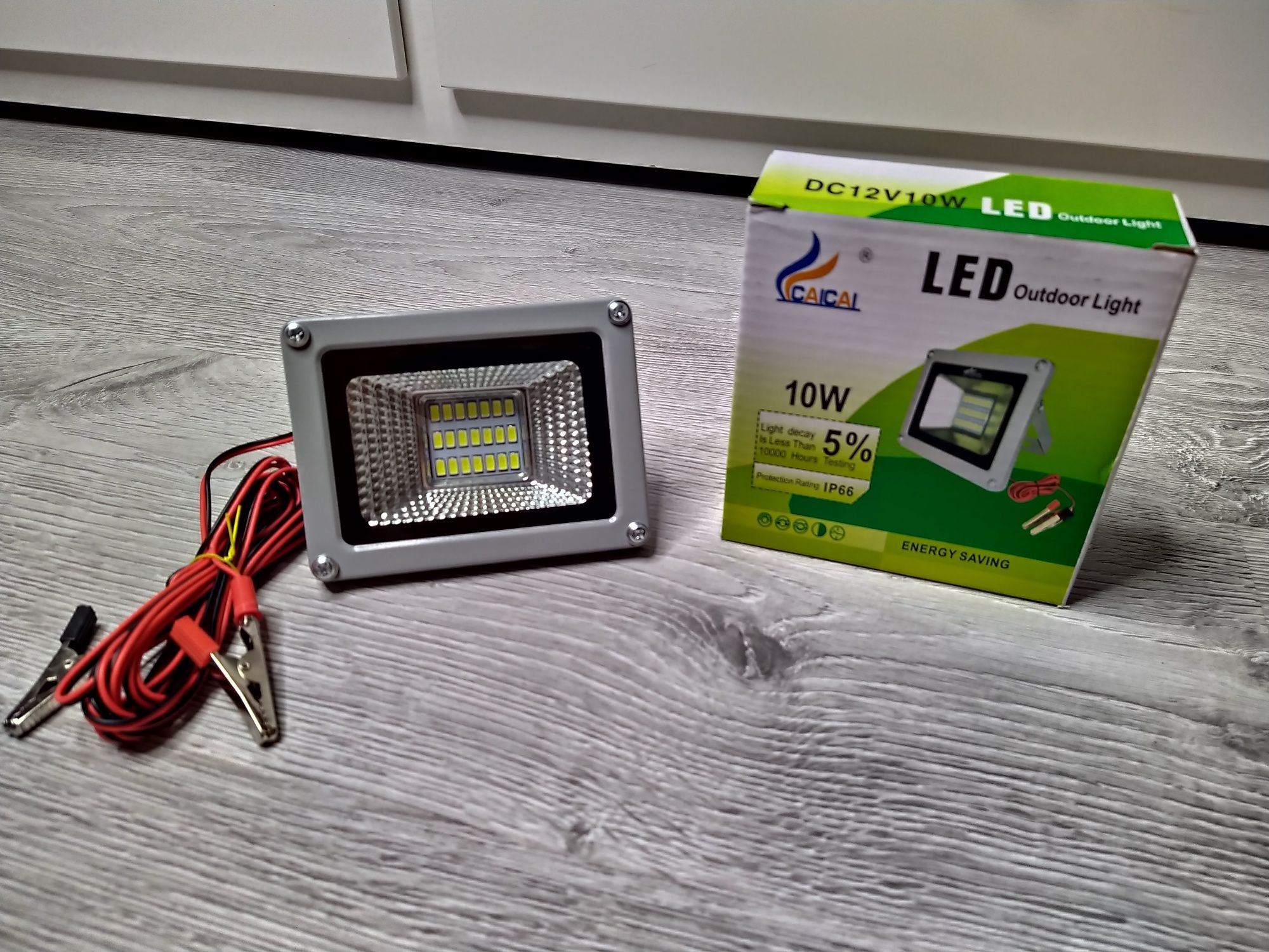 Proiector LED 10W SMD Alimentare 12V pescuit camping NOU!