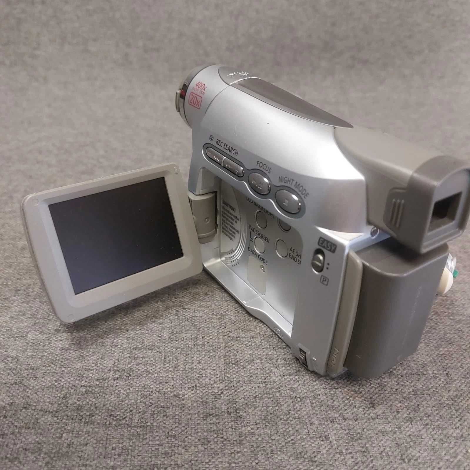 Camera pc cu card si caseta video minidv