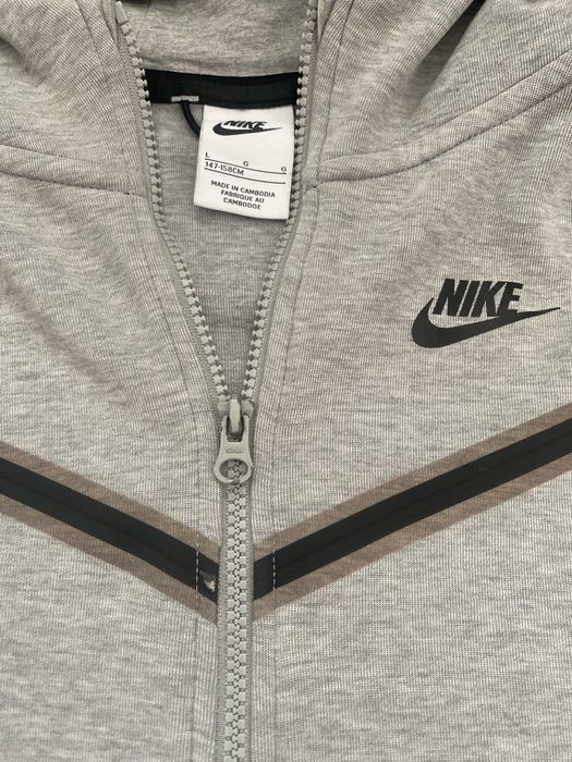 Nike tech fleece L размер юноши