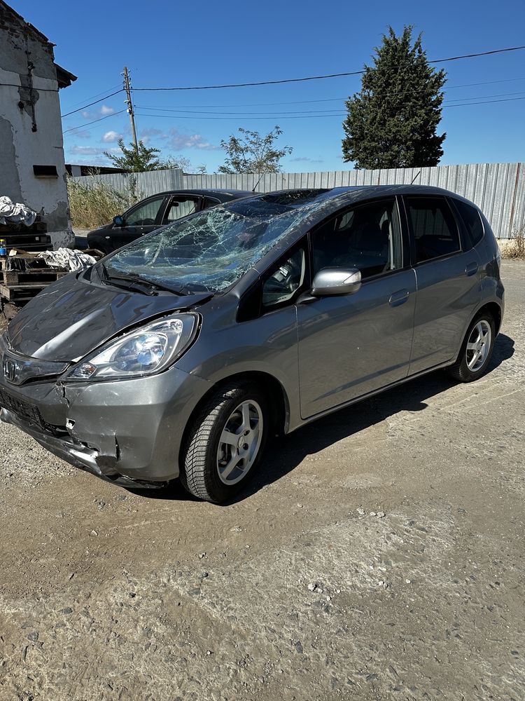 Само на части! Honda Jazz 1.3 Hybrid! 2011г