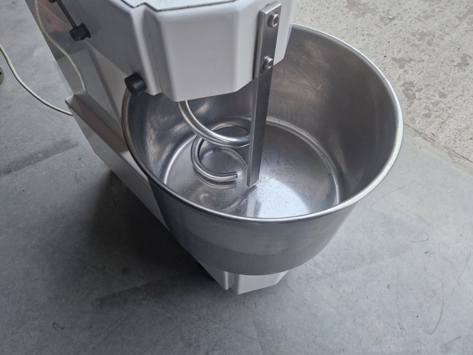 Vand malaxor Mecnosud 25 kg, 2024, stare foarte buna