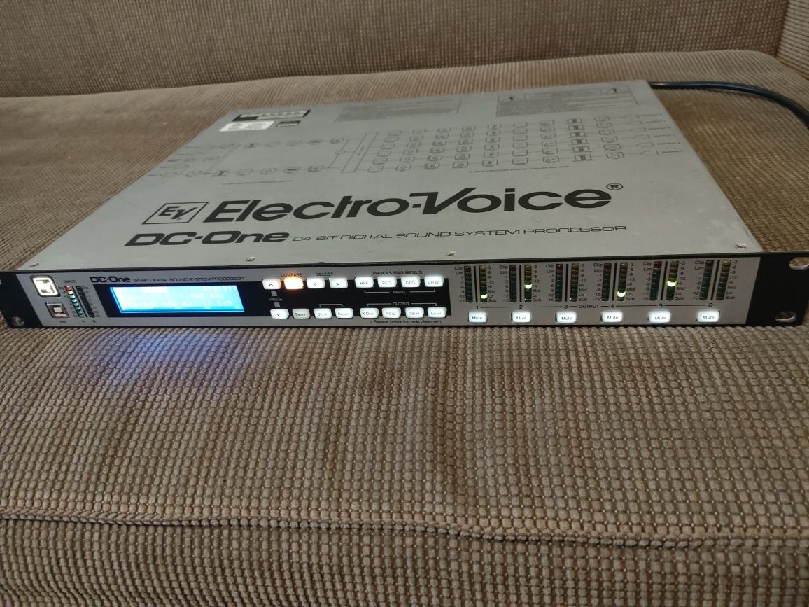 Crossover egalizator procesor sunet Electrovoice DC one nu Dynacord