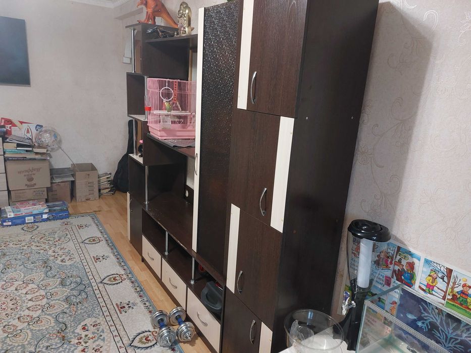 СЕРВАНТ и КОМОД в отличном состоянии, НЕ ДОРОГО !!!