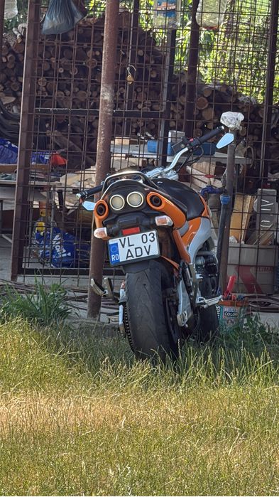 Suzuki GSR 600 2006