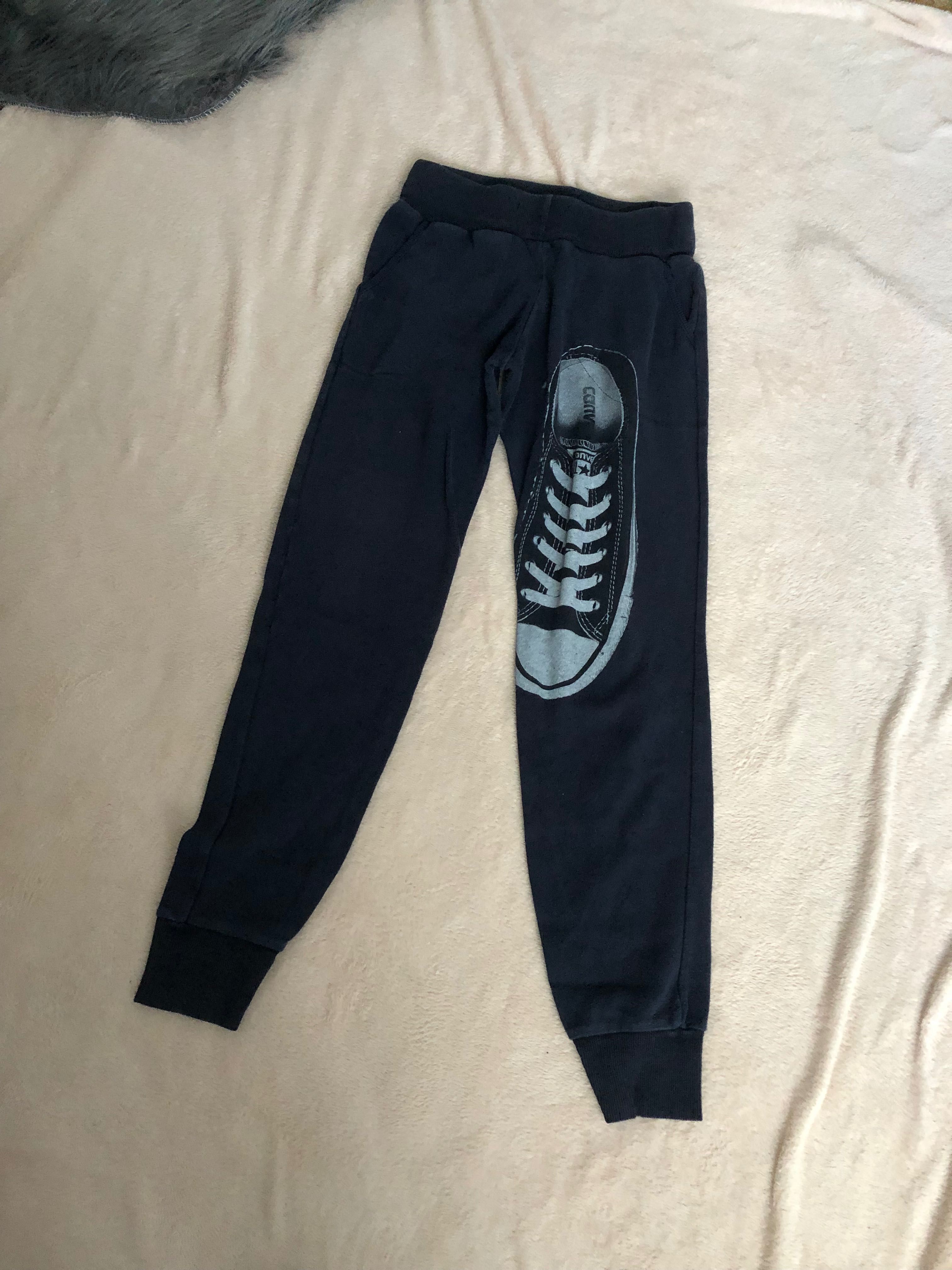 Lot de Pantaloni adidas xs-s