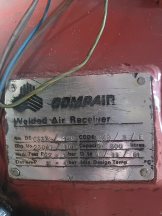 Compresor, butelia de 300 litri, 2 capuri pe același motor, 5,5,kw,380
