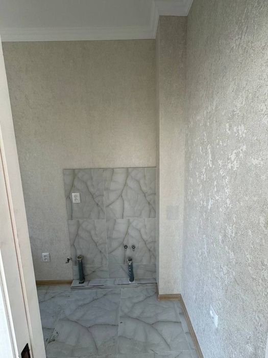 SROCHNA. Farg'ona yo'li, vipbrand orqasida arenda