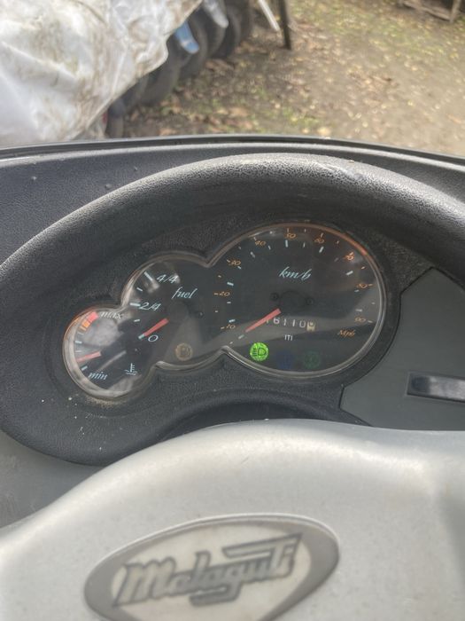 Vând scuter cu aria bun