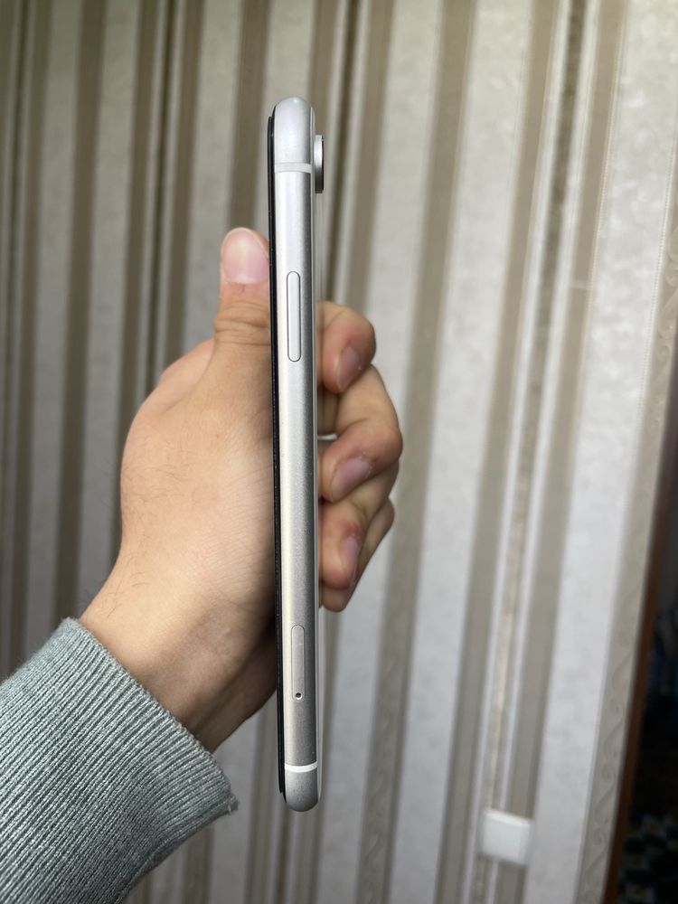 Iphone xr 128talik oq rangi