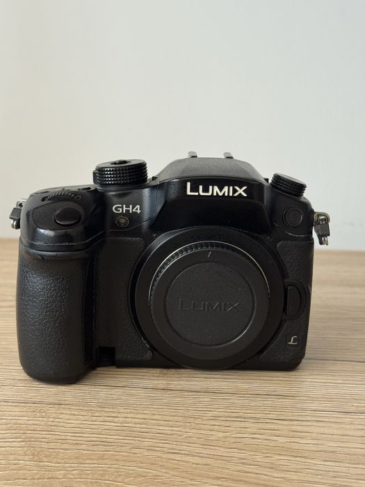 Panasonic Lumix GH4
