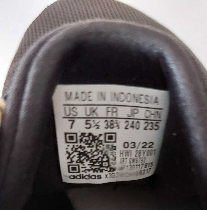 Adidas mar.38,5, stare fff buna.