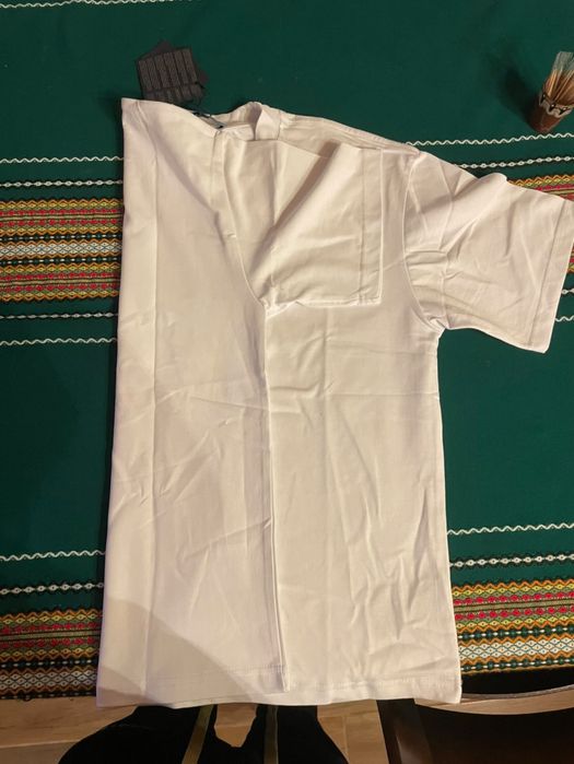 Тениска Prada (чисто нова)