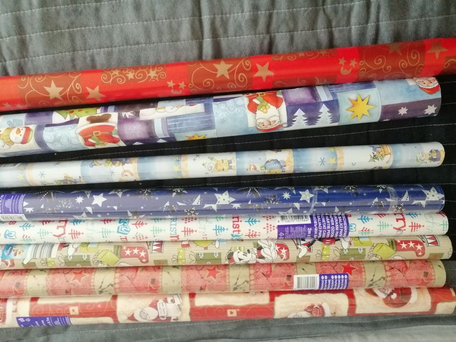 Коледна хартия. Руло