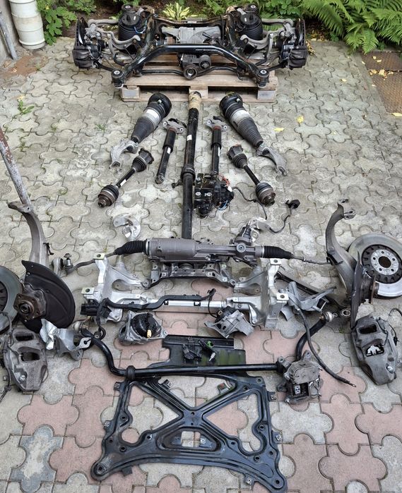 Piese OE Audi Q7 4M , Q8 , Touareg CR