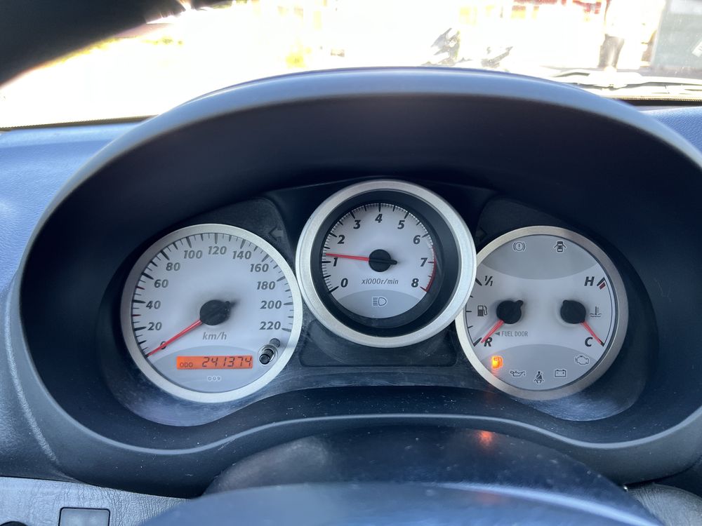Vand Toyota RAV 4  1.8 benzina