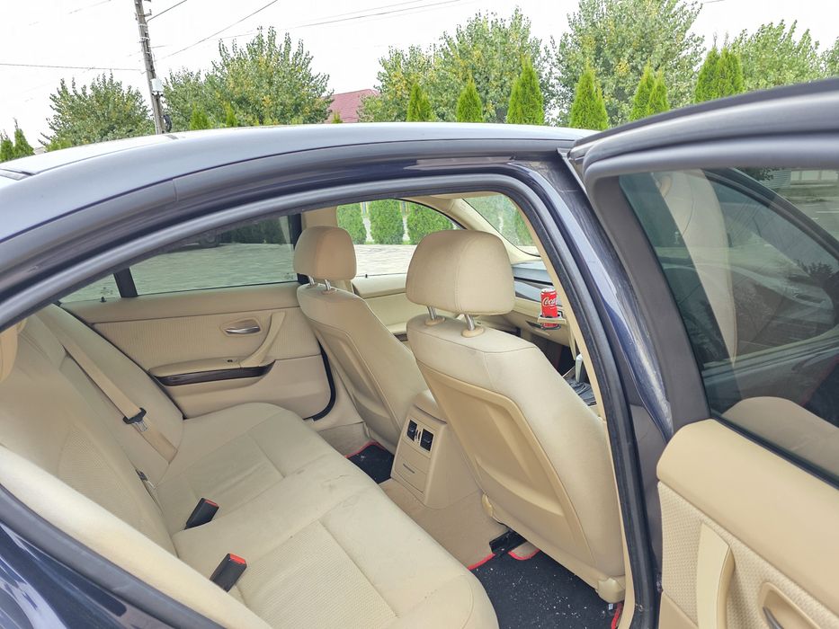 Bmw 318i automat Facelift 2009 UK
