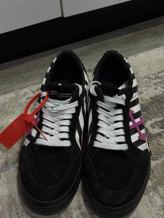 Vand Off-White Vulcanized Sole 2013