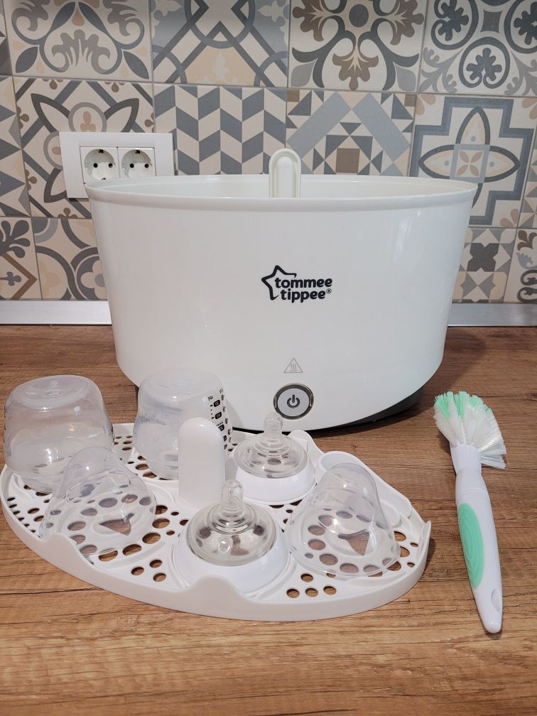 Sterilizator Tommee Tippee