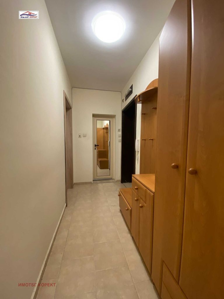 Продава се Двустаен апартамент в София, Изгрев - 80 кв.м за 2238 €/кв.м - Снимка #1