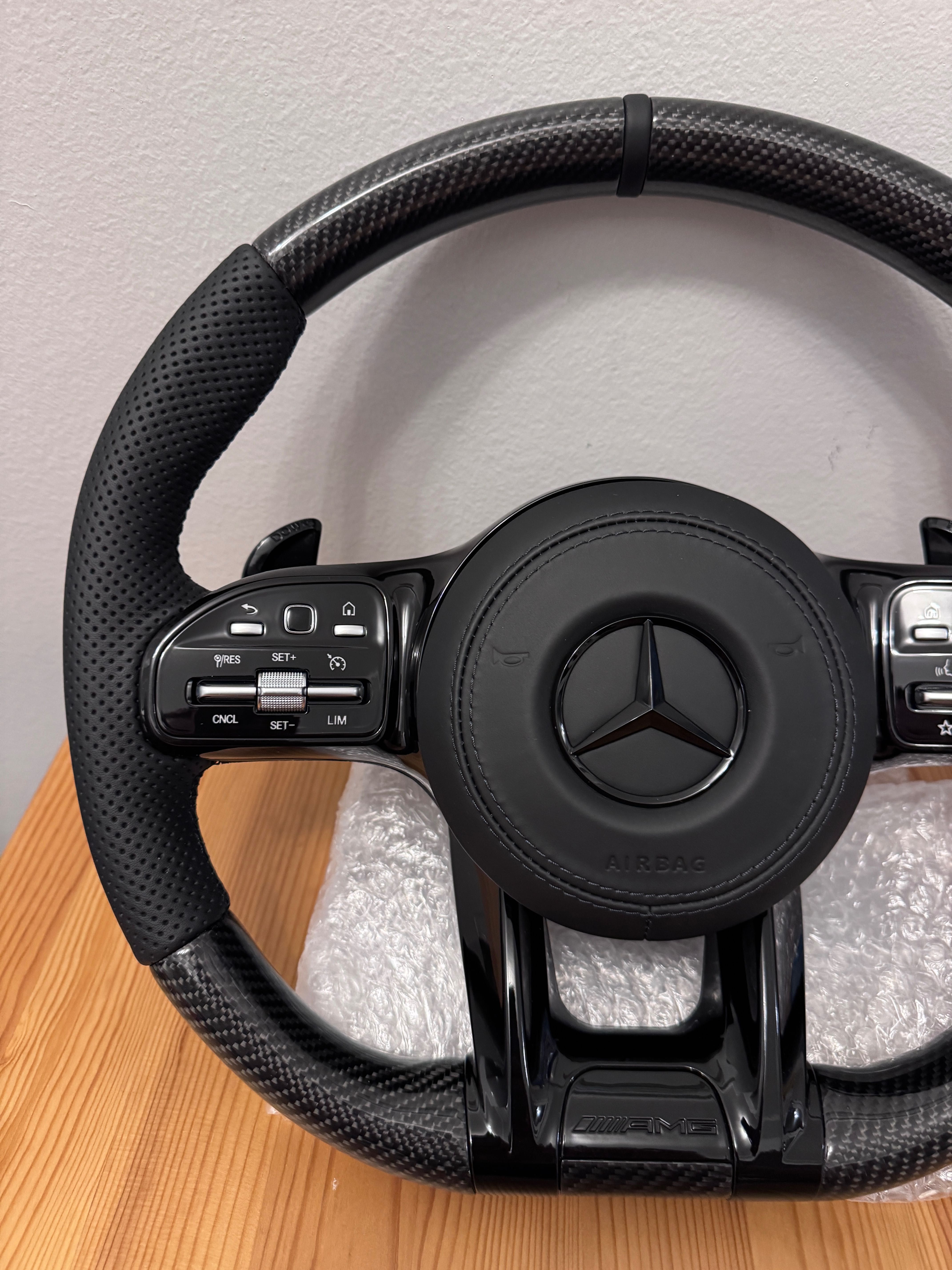 НОВ! НАЛИЧЕН AMG истински карбон carbon за Mercedes след 2012 година