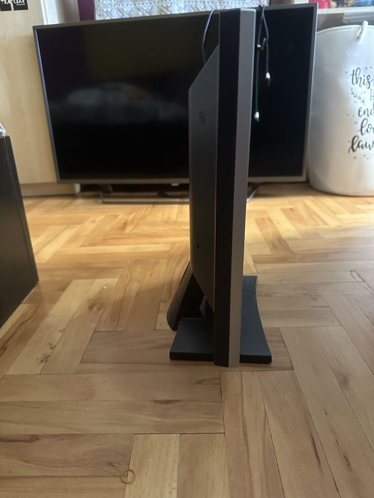 Монитор BenQ Q9T4 19”