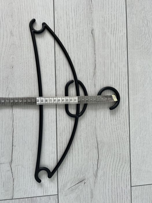 Пластмасови закачалки