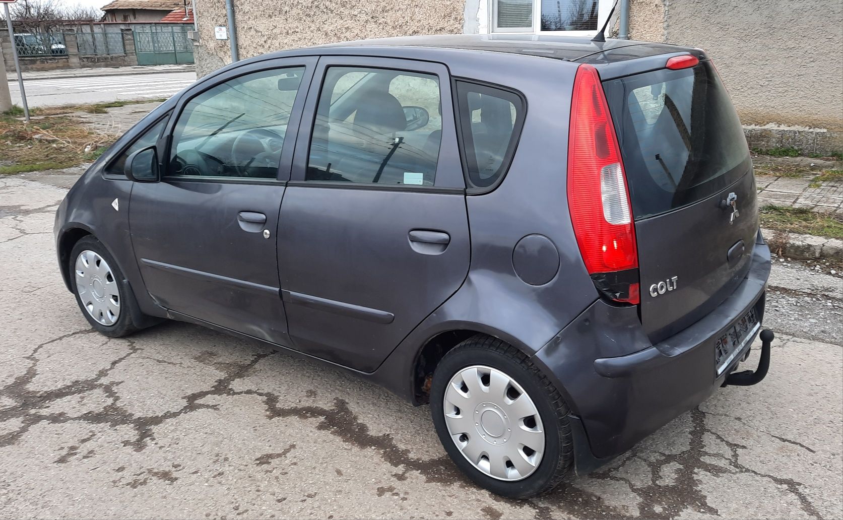 2200лв. Mitsubishi Colt 2005 г.1.3i 95кс
