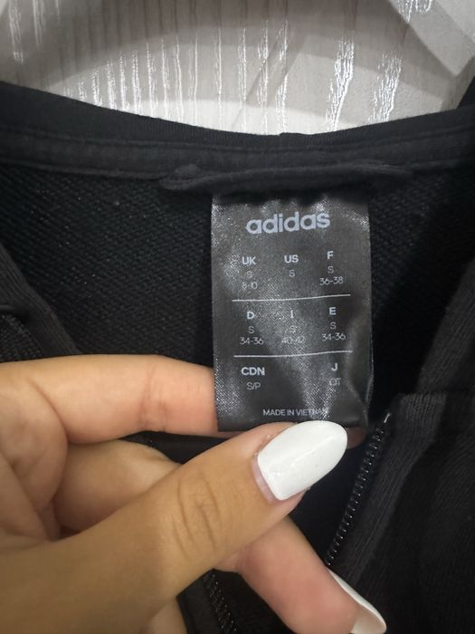 Adidas анцунг женски