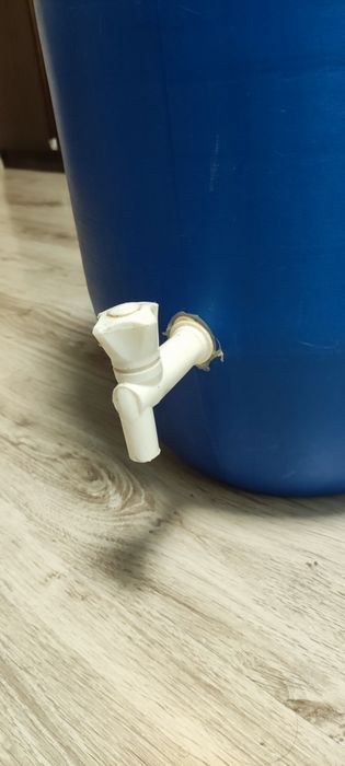 Бидон пластмасов.100л