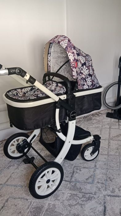 Продам детскую коляску