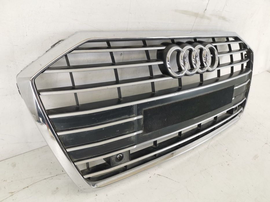 Ауди А8 Д5 / Audi A8 D5 Централна решетка на радиатора, оригинална, по