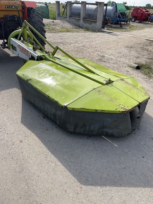 Cositoare Kuhn  , Deutz Fahr  km 22 , km 24 , PZ , Claas