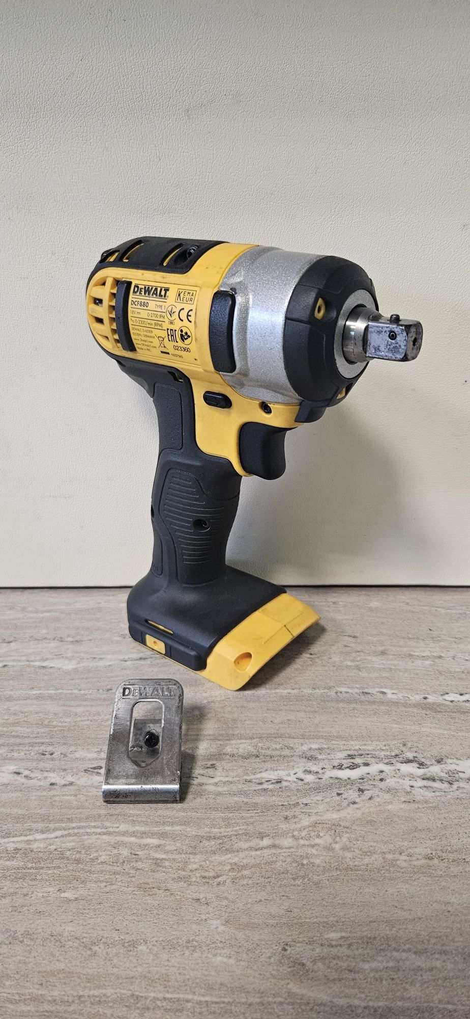 Dewalt Гайковерт DCF880 18V.