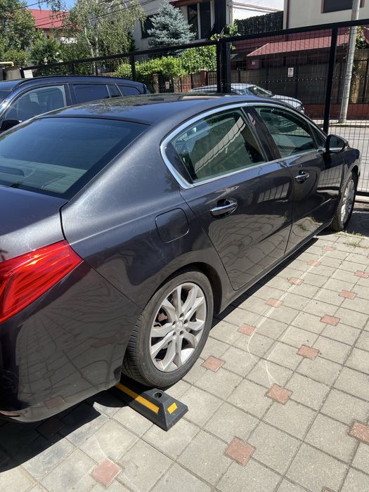 Peugeot 508 Hybrid 2013